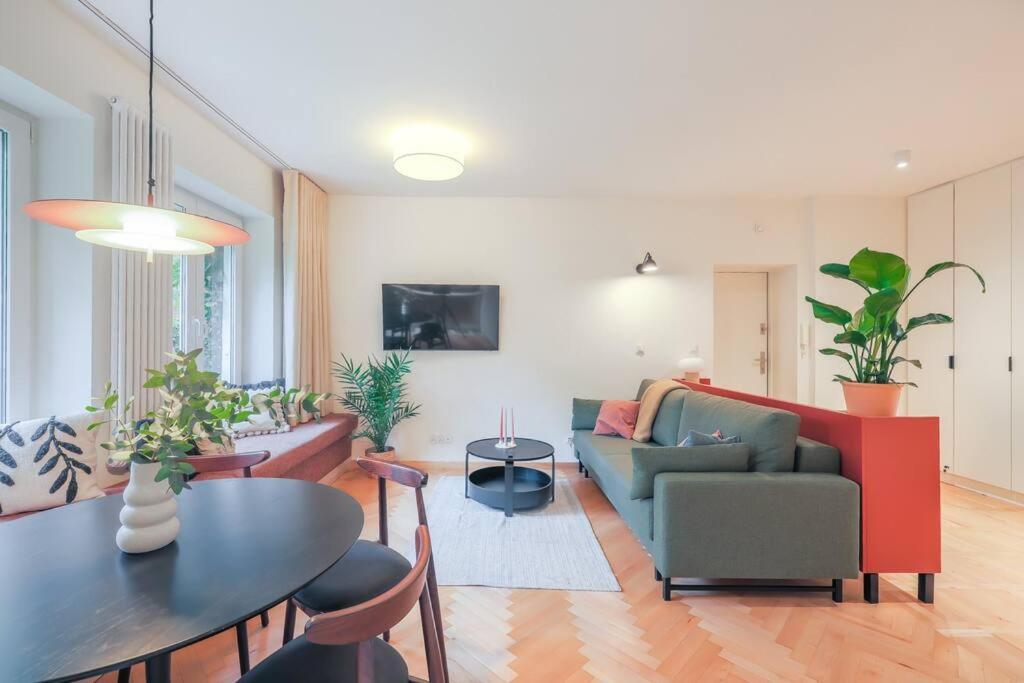 Cityscape Haven: Urban Retreat Gdańsk Zewnętrze zdjęcie